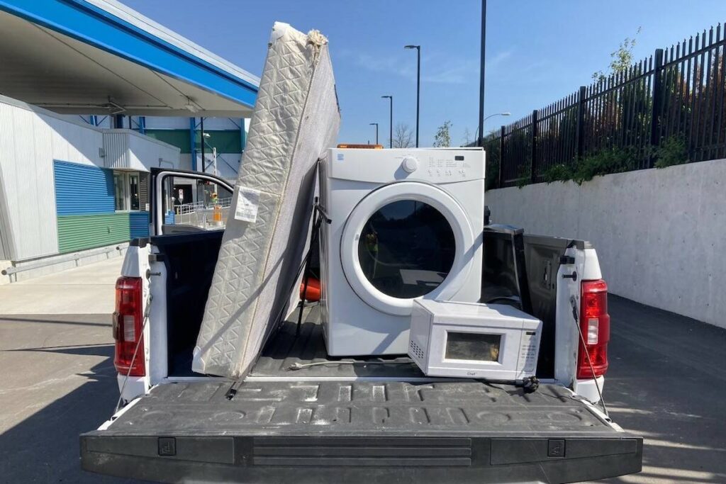 junk removal dubai free
